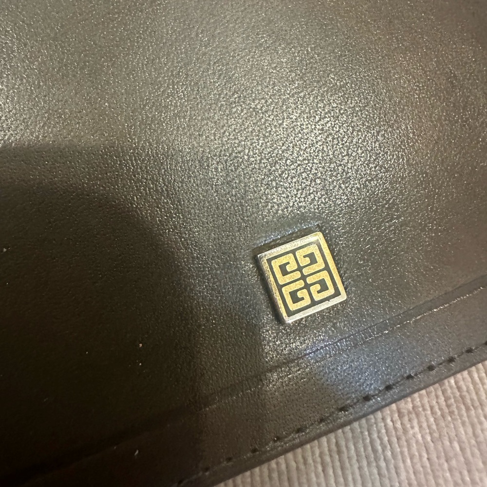 Givenchy wallet - Picture 2 of 12